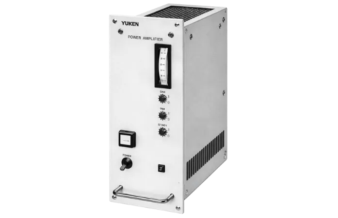 Amplificador de poder serie AME de Yuken, diseñado para controlar presión y flujo en aplicaciones electrohidráulicas